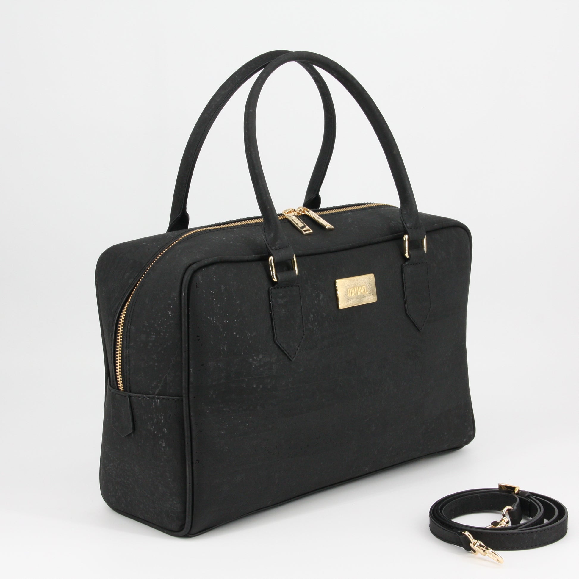Kork Handtasche schwarz vegan Marke Artipel